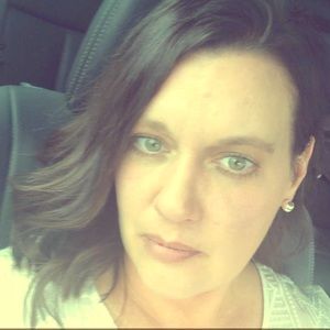 Meet your Posher, Angie